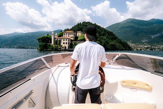 1 Hour Private Cruise on Lake Como Motoscafo Cranchi - Torno’s eastern shore: Plinian villa legends and il Sereno
