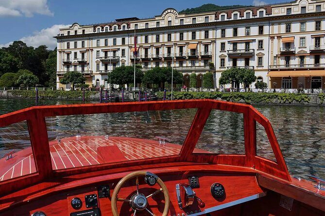 2 Hours Private Wooden Boat Tour on Lake Como 6 pax - Toward Cernobbio and the “Paris of the Lario” feeling