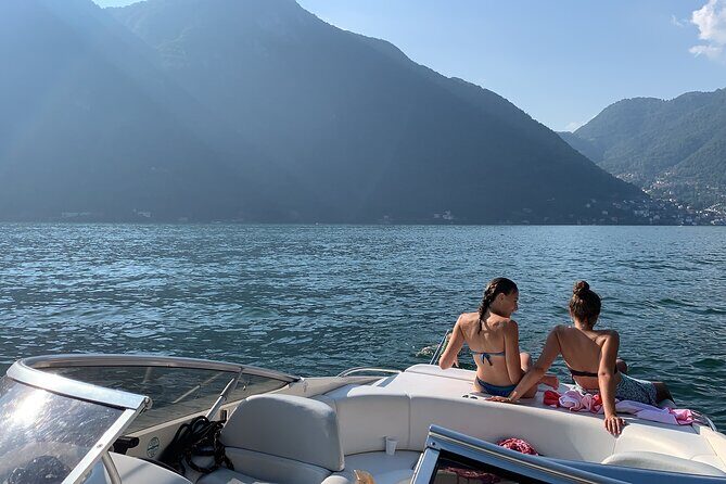 3 Hours Bellagio Private Guided Boat Tour on Lake Como - The return sweep: Pliniana, Sereno and Mandarin, plus a film-linked FAI villa