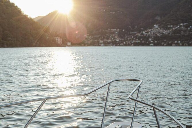 3 Hours Private Boat Cruise on Lake Como with Open Bar - Stop 6: Bellagio stop with more than an hour of time (about 25 minutes listed)