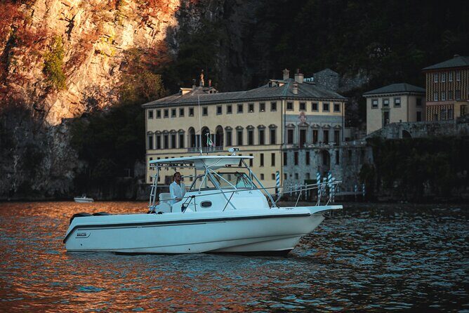 4 Hours Private Boat Cruise on Lake Como - Cernobbio Villas Speed-By: Villa Erba and Villa d’Este