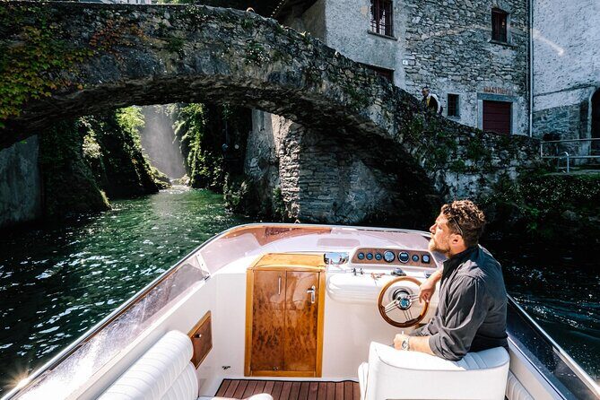4 Hours Private Cruise on Lake Como by Motorboat - A private 4-hour motorboat loop around Lake Como’s stars