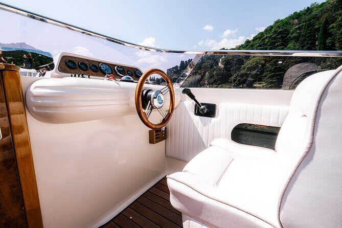 4 Hours Private Cruise on Lake Como by Motorboat - Villa del Balbianello and the Gulf of Venus: gardens, film history, and short time wins