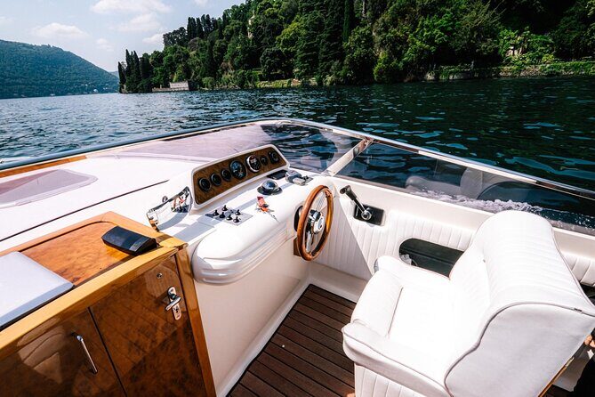 4 Hours Private Cruise on Lake Como by Motorboat - Bellagio crossing and Nesso’s ravine: postcard views with a chance to get wet