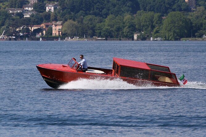 4 Hours Private Wooden Boat Tour stop Bellagio Varenna 6 pax - The cruise begins in Como: breakwater views and the Daniel Libeskind connection