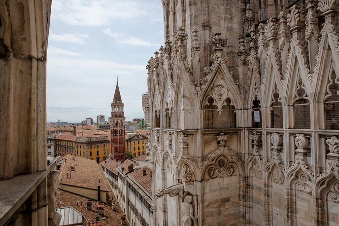Best of Milan Small-group Walking Tour with Duomo visit - Piazza dei Mercanti and La Scala: Old Milan Meets Big-Stage Music