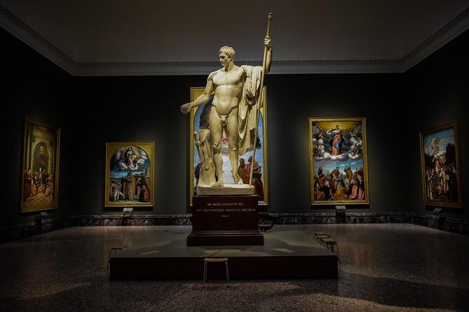 Brera district & Pinacoteca 2-hours guided experience with entrance tickets included - The Small-Group Format and Headphones: Less Noise, Better Attention