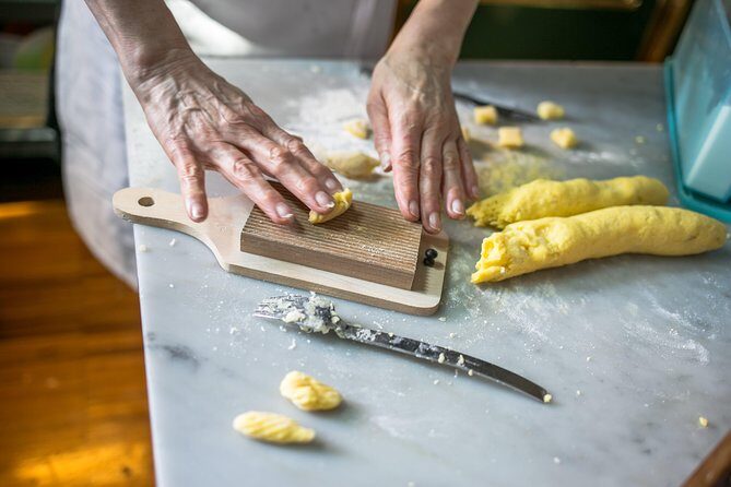 Cesarine: Pasta & Tiramisu Class at Local's Home in Milan - Key things I’d bookmark before you book