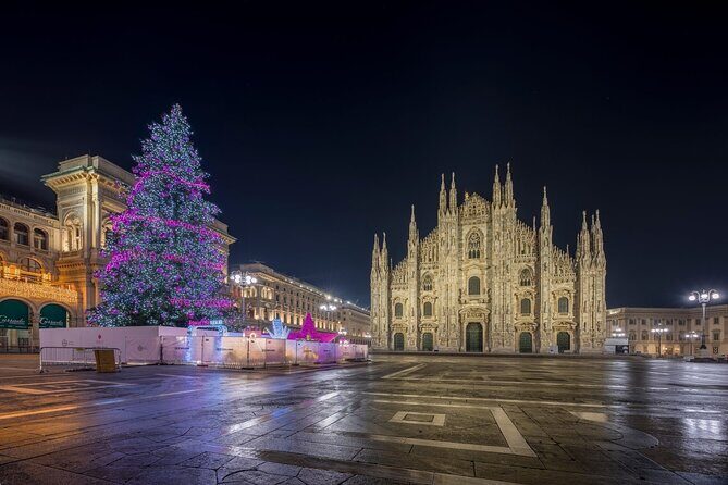 Christmas Time in Milan Walking Tour - Galleria Vittorio Emanuele II: The Christmas Sparkle Under a Glass Dome