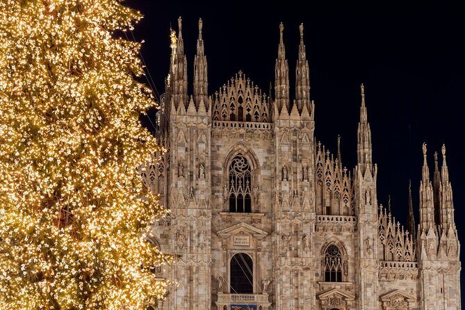 Christmas Time in Milan Walking Tour - Indro Montanelli Gardens and Villaggio delle Meraviglie: A Holiday Village Ending
