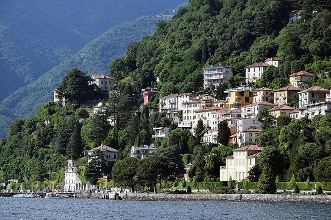 Como: Guided City Tour - Piazza Volta Finish: The Electric Story Ends at the Lake’s Edge