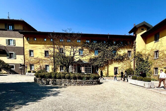 From Lake Como or Milan: Serravalle VIP shopping and Wine Tasting - Timing and Pacing in a 5-Hour Day