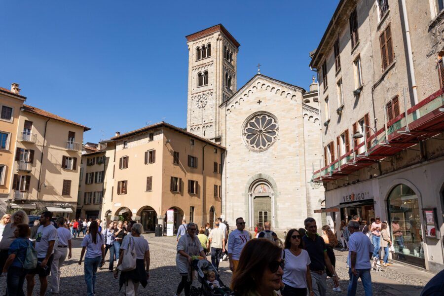 From Milan: Como, Bellagio, Lugano Day Tour & Lake Cruise - The 1-Hour Lake Cruise: Villa Views That Feel Like the Main Event
