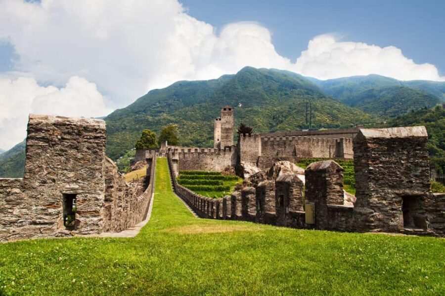 From Milan: Lugano, Bellinzona and Chocolate Factory Trip - Lugano by the Lake: 2.5 Hours to Walk, Eat, and Reset