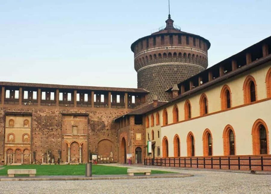 Guided Tour: Discover Sforza Castle and Michelangelo's Art - Key things I’d plan around