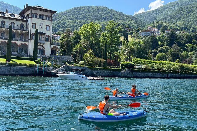 Kayak Rental - Lake Como Bellagio - Going north toward Villa Melzi and the villa shoreline