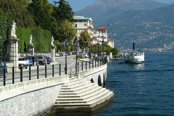 Lake Como Day Trip from Milan with a Local Guide: Private & Personalized - Morning in Milan: The Meeting Point at Milano Centrale