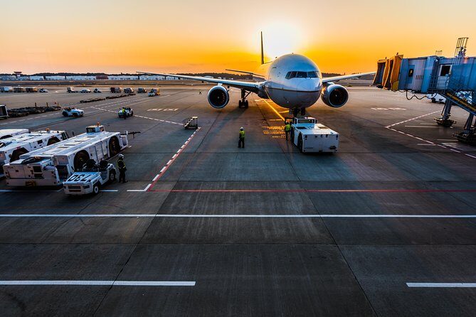 LINATE -MILANO airport transfer with private Luxury Van. - The 60-Minute Delay Waiting Window (And Why It’s Worth It)