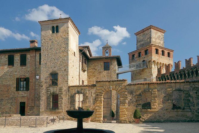 Medieval villages & Cremona Stradivari's town, tour from Milan - Castle time: what you get for the extra €5 entry fee