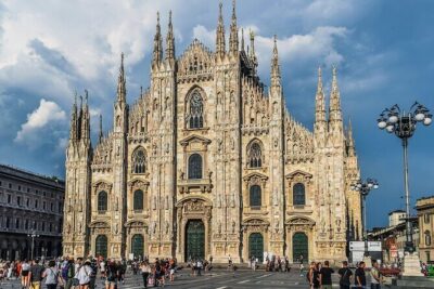 Milan: Cathedral and Terraces Guided Tour with Tickets - Meeting at Camparino and What to Know Before You Go