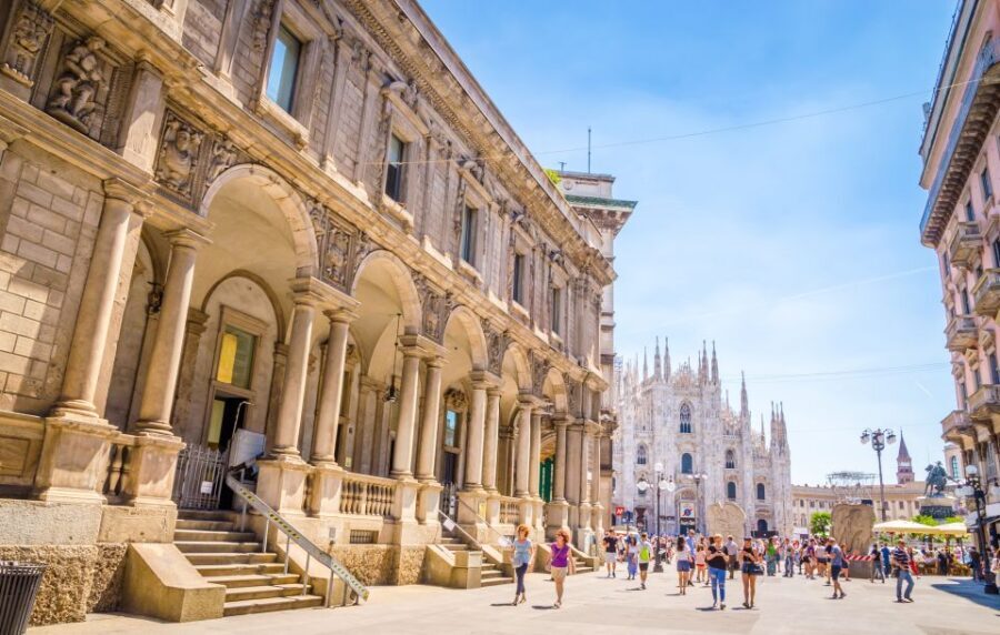 Milan Cathedral: Skip-the-Line Private Tour with Rooftop - Private car transfers (3 and 4.5 hours): when it’s worth the extra cost