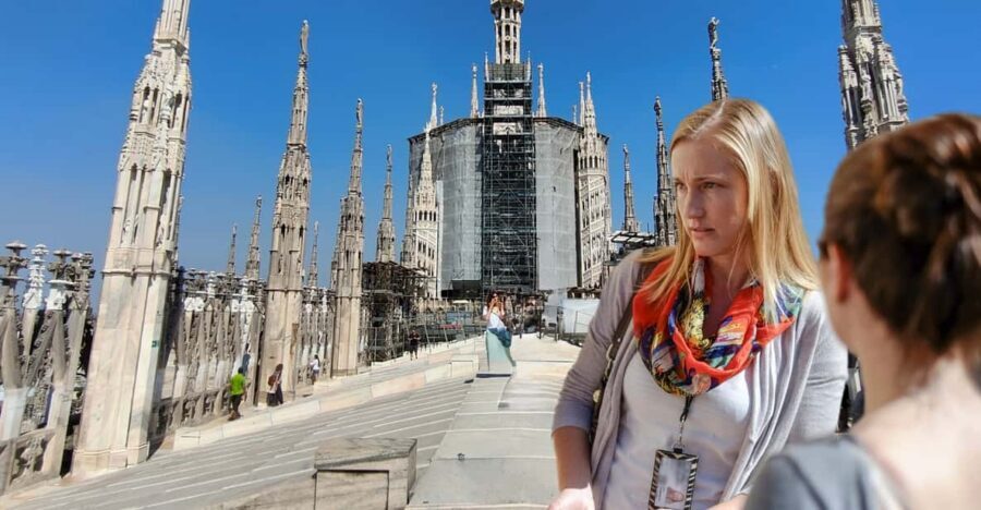 Milan: Da Vinci's Last Supper & Duomo Rooftop Terraces Tour - Milan Cathedral inside: Gothic details you can actually understand