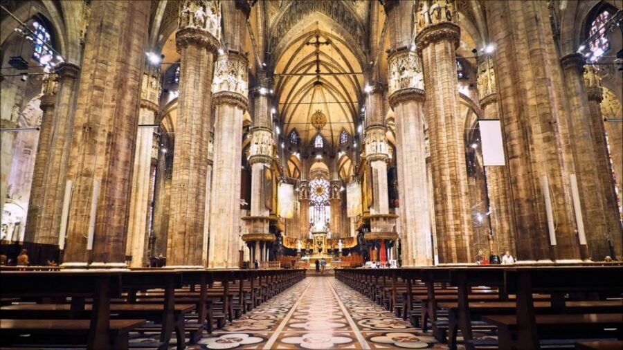 Milan: Duomo and Terraces Private Guided Tour - Milan Duomo terraces: skip the line and enjoy the 360° panorama