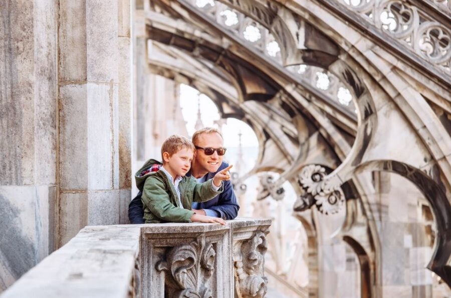 Milan: Duomo & Last Supper Private Tour with Gelato Tasting - Piazza della Scala and the outside look that still lands