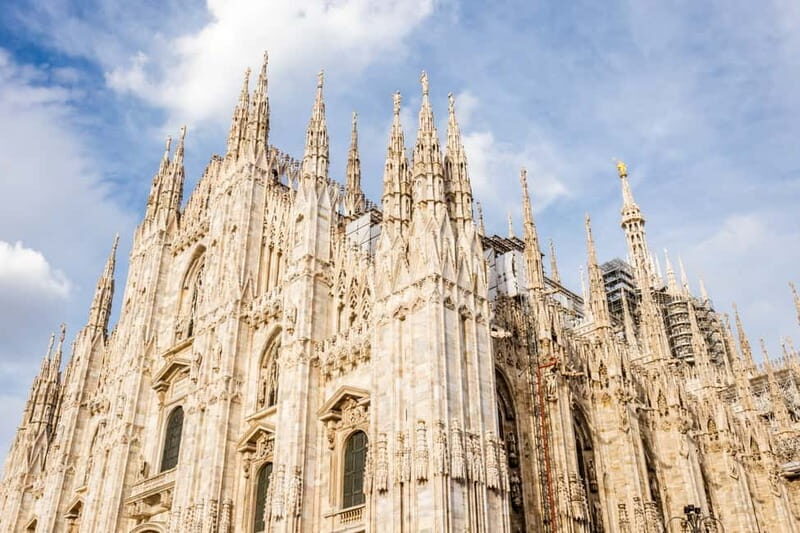 Milan Duomo Rooftops Tour + Optional Hop-on-Hop-off ticket - Your start point and how the timing works in practice