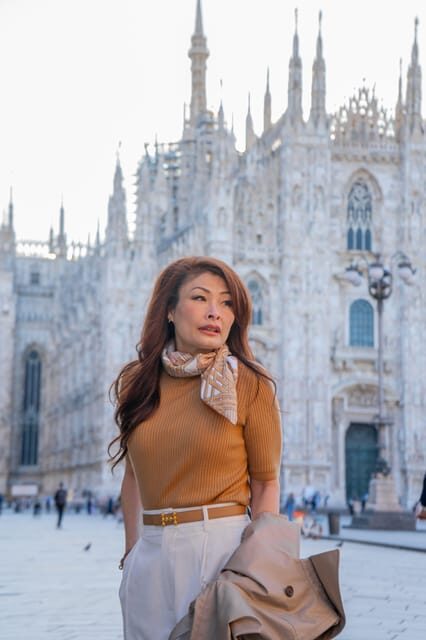 Milan: Duomo Square and Gallery Private Photo Shoot - Premium option: adding Sforza Castle without turning it into a separate day