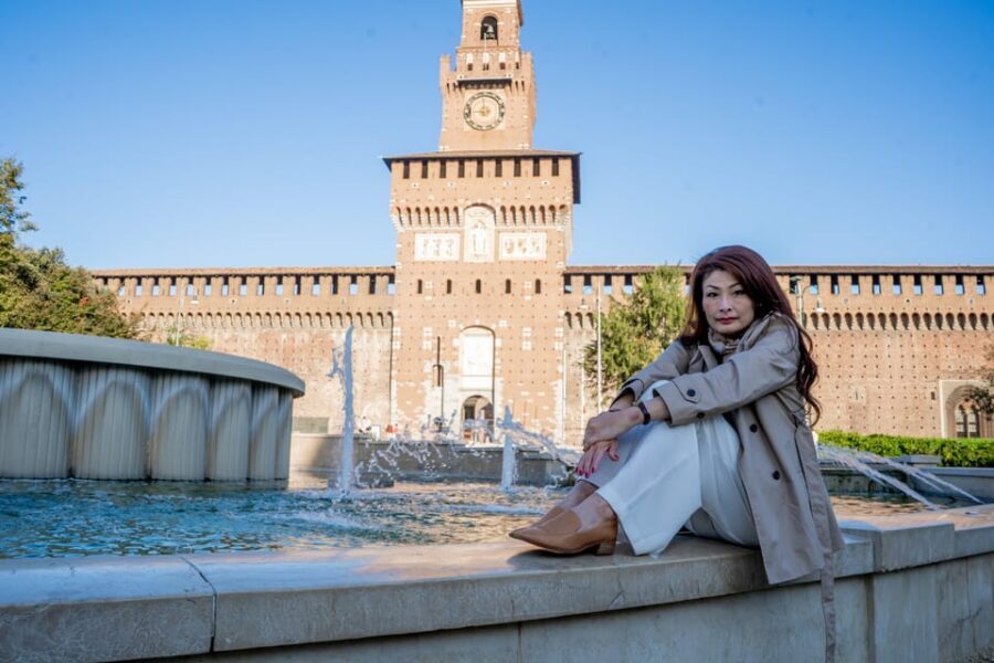 Milan: Duomo Square and Gallery Private Photo Shoot - What to wear for Milan Cathedral and the Galleria (so your photos look clean)
