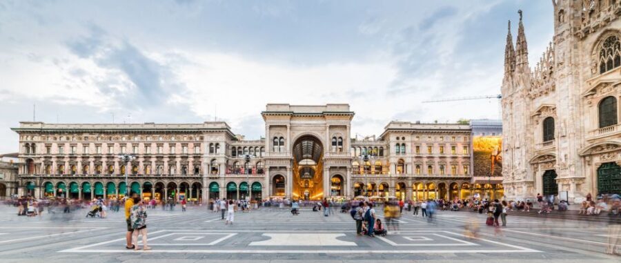 Milan: Duomo with Rooftop Private Tour, Food, & Wine Tasting - Going Below the Cathedral: Underground Area and Duomo Museum