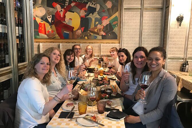 Milan exclusive private tour and wine tasting - Walking Brera: Milan’s Montmartre energy in a tighter radius