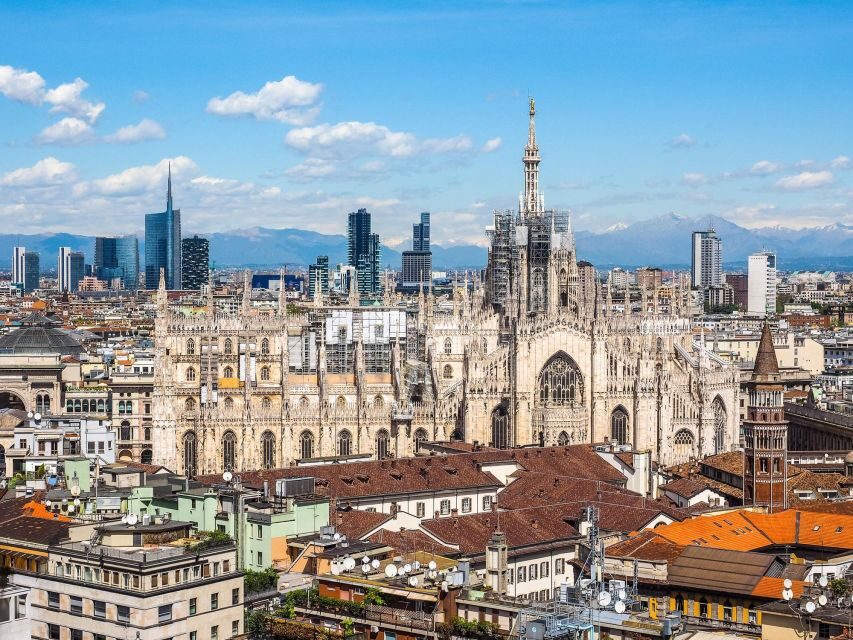 Milan: Express Walk with a Local in 90 minutes - Quick Takeaways: What You’ll Notice Most