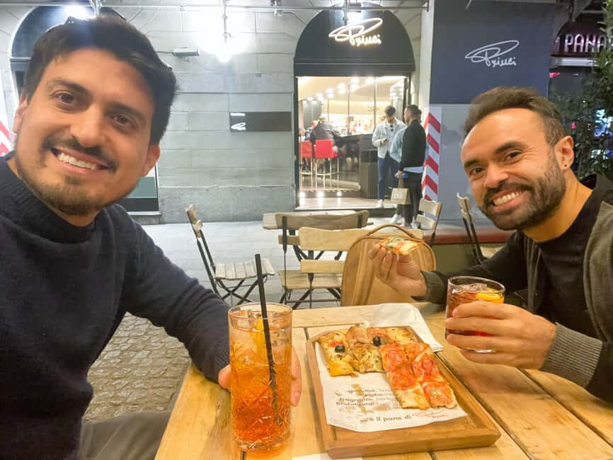 Milan: Food Tour with Pasta, Pizza, Cannoli, and Tiramisu! - A 3-hour Milan food crawl built around five tastings
