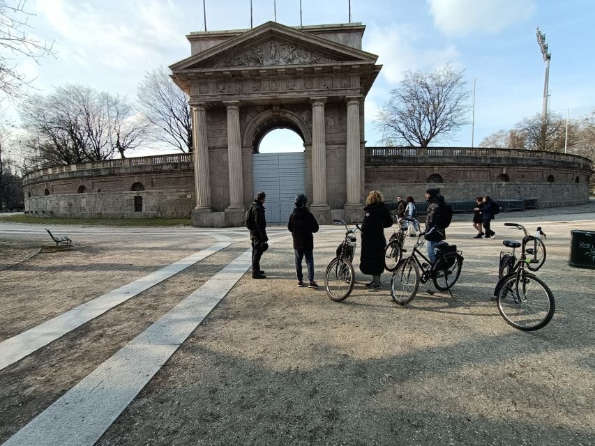 Milan: Guided Bike Tour - San Lorenzo to Basilica di Sant’Ambrogio: Rome-era layers on two wheels