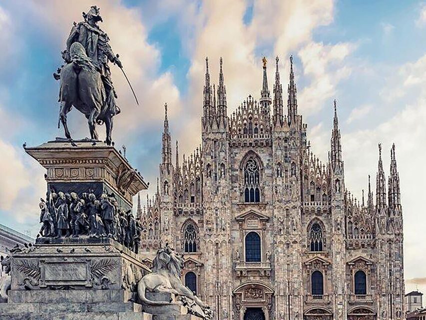 Milan: Guided Cathedral Tour with Rooftop Terraces Access - Meeting in Piazza del Duomo: what your 1-hour plan looks like