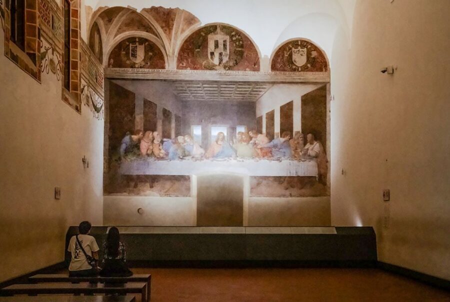 Milan: Guided Tour of Leonardo da Vinci's 'The Last Supper' - Meeting near the entrance and passing the mandatory ID check