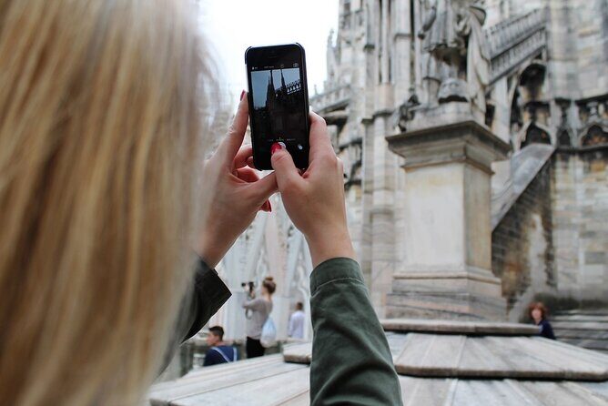 Milan Highlights semi-Private Walking Tour - Via Dante: Pedestrian Milan in a Nutshell