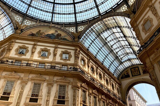 Milan Highlights semi-Private Walking Tour - Piazza Affari: Where Milan’s Money Meets Its Past