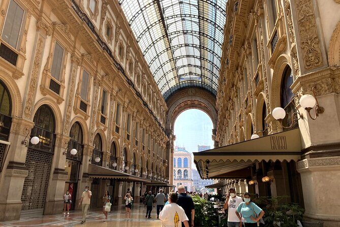 Milan Highlights semi-Private Walking Tour - Piazza Mercanti: Medieval Structures You Can Actually See
