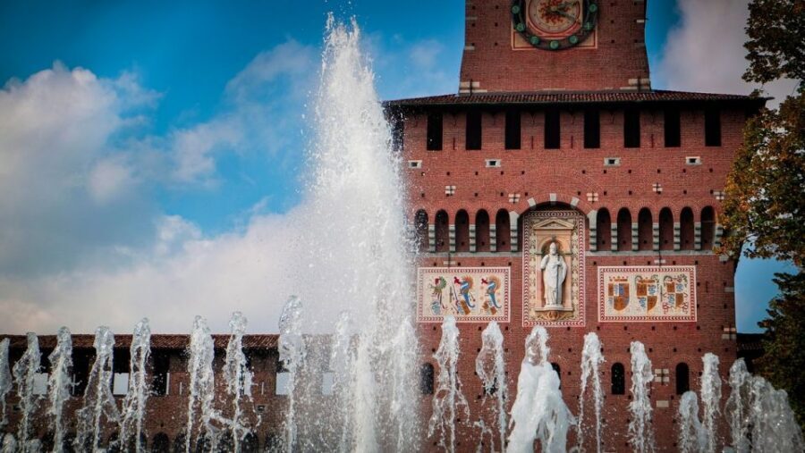 Milan: Leonardo da Vinci Life Walking Tour - Leonardo da Vinci Life Walking Tour: a practical 1.5-hour Milan plan