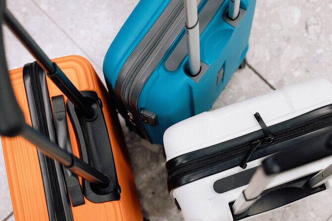Milan Luggage Storage Duomo - Bag rules and booking logic: one bag per adult