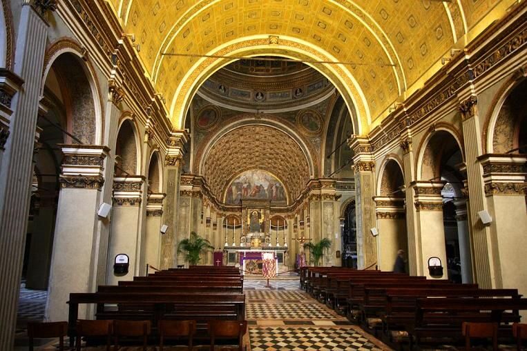 Milan Off-the-Beaten-Path Private Walking Tour - San Giovanni in Conca Crypt and the Santo Stefano Church Detour