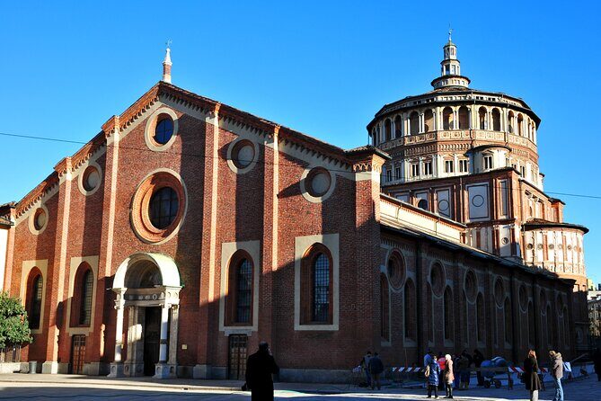 Milan One hour guided shared tour Last Supper - Meeting point at Via Fratelli Ruffini: keeping check-in from becoming a scavenger hunt