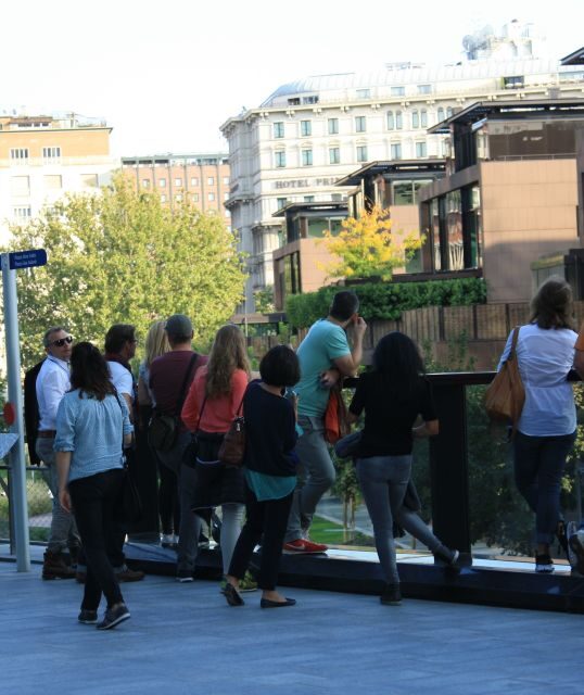 Milan: Piazza Gae Aulenti and Pelli Tower Walking Tour - Corso Como: fashion street energy, but walking pace
