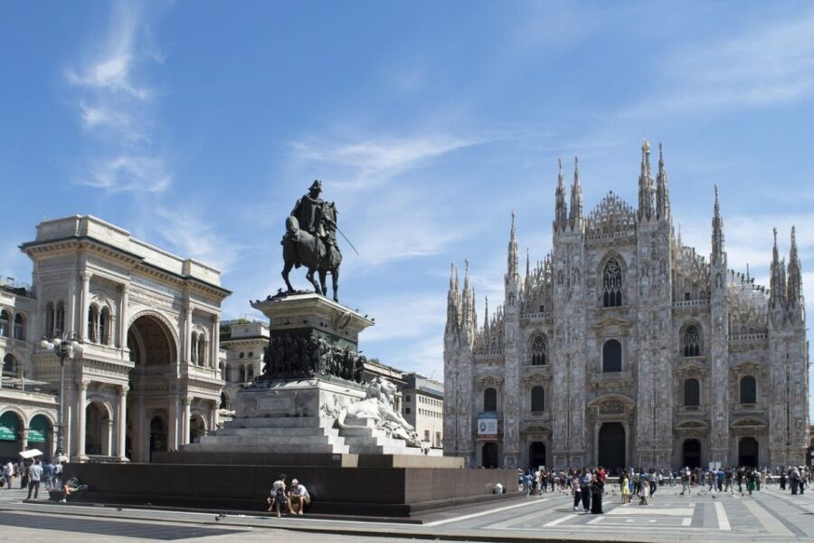 Milan: Private 4-Hour Walking Tour - Galleria Vittorio Emanuele II: the classic Milan pause you should plan for