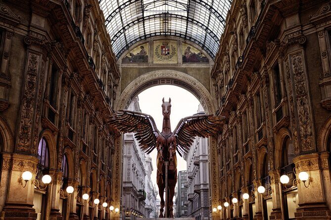 Milan : Private Custom Walking Tour with A Guide (Private Tour) - Food and drink breaks: plan to pay, but let the guide help