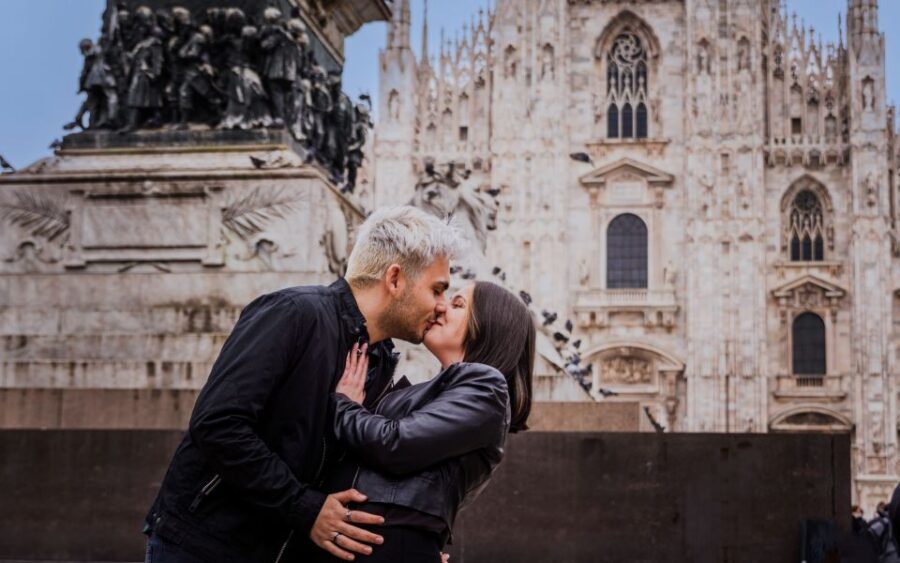 Milan: Private Professional Photoshoot at the Duomo - Meeting at McDonald’s Milano Duomo (and What Happens Next)