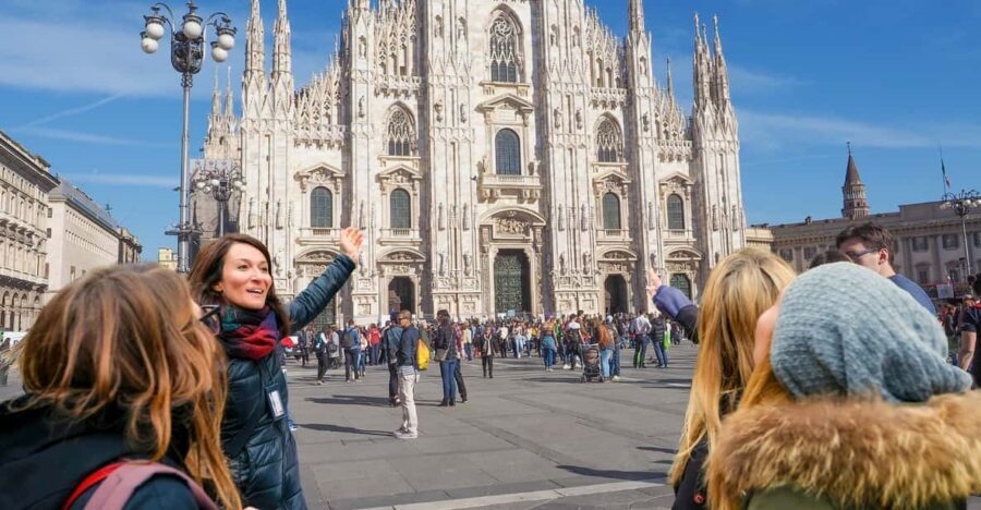 Milan: Private Walking Tour with Last Supper and Duomo Entry - Castello Sforzesco Outside: How Milan’s Rulers Worked Through Force